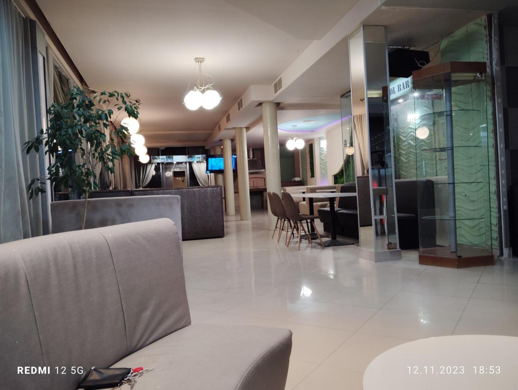 Danita Apartments & Diva Restaurant Bbq&Pool Bar Varna Exterior photo
